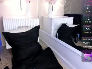 Chaturbate Live Porn of bella_williiams_