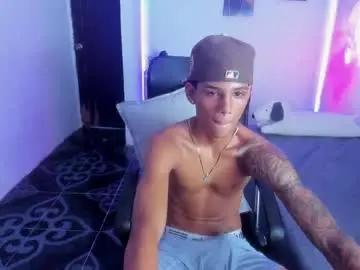 Chaturbate Watch Live Sex Cams of snak_master1