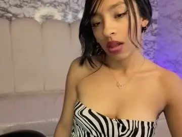 Chaturbate Sex Cam of adarasuri_v