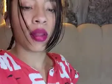 Chaturbate Free Live Porn of adarasuri_v