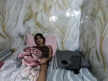 Chaturbate Live Sex Cam of cherryindian694u
