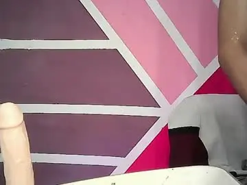 Chaturbate Live Sex Cam of jet_clomet21