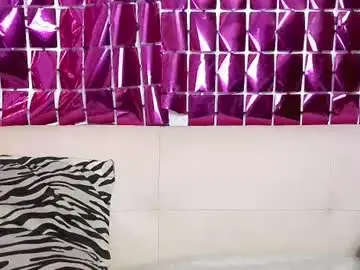 Chaturbate Watch Live Sex Cams of jet_clomet21