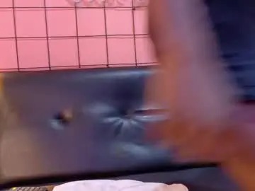 Chaturbate Watch Live Sex Cams of martin_killer