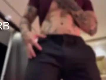 Chaturbate Free Live Porn of dantecoppolaa
