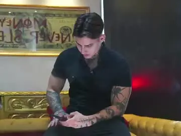Chaturbate Free Porn Cam of dantecoppolaa