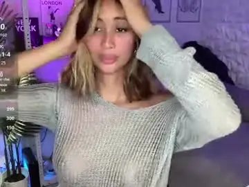 Chaturbate Live Sex Cam of lanadel_hilton