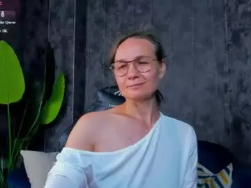 Chaturbate Adult Video Chat of lillian_white1