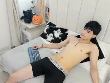 Chaturbate Adult Webcams of alan__brook
