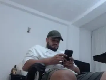 Chaturbate Live Sex Cam of dancho44