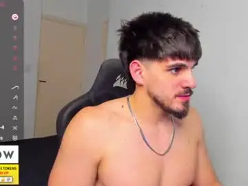 Chaturbate Best live sex cam show of derekcb