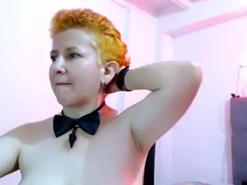 Chaturbate Live Sex Cam of gabbie_carter69