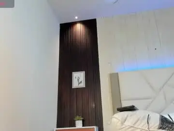 Chaturbate Live Sex Cam of bastian_brand