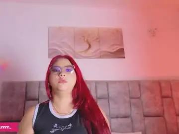 Chaturbate Live Porn of miablumm_