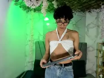 Chaturbate Live Porn of alexandluke1