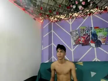 Chaturbate Free Porn Cam of alexandluke1