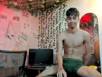Chaturbate Free Porn Cam of alexandluke1