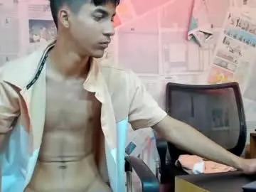 Chaturbate Live Sex of alexandluke1