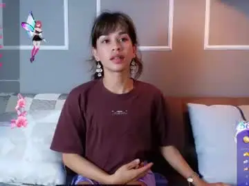Chaturbate Watch Live Sex Cams of bloom_apple