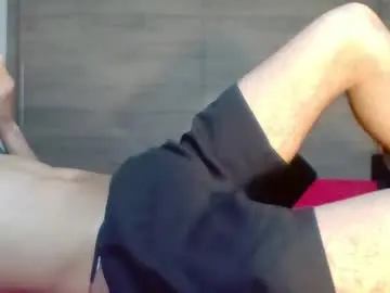 Chaturbate Live Sex Cam of boyfriend_fuckme