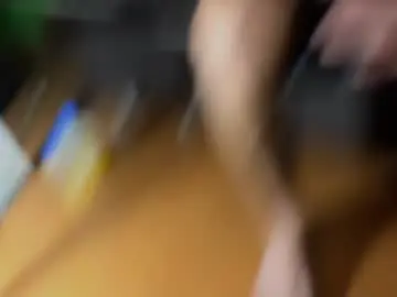 Chaturbate Live Sex Cam of boyfriend_fuckme