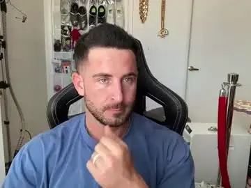 Chaturbate Watch Live Sex Cams of brettmycles