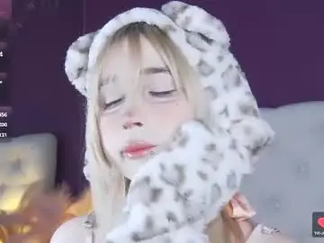 Chaturbate Live Sex Cam of cutetomie