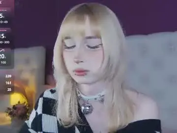 Chaturbate Live Sex Cam of cutetomie