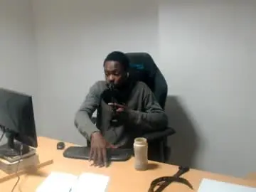 Chaturbate Live Sex of masterdomfuck