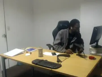 Chaturbate Live Sex Cam of masterdomfuck