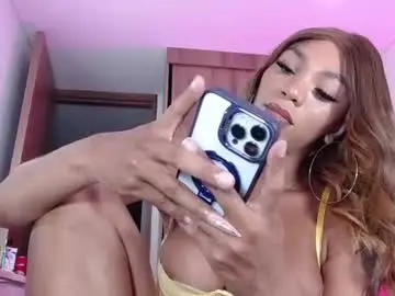 Chaturbate Live Sex Cam of bigcockebonyts