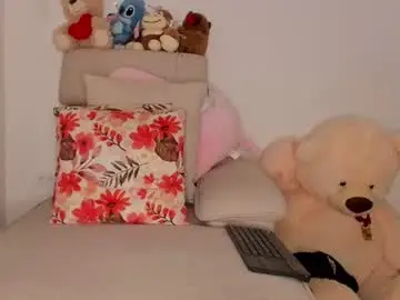 Chaturbate Live Sex Cam of curly_sweett