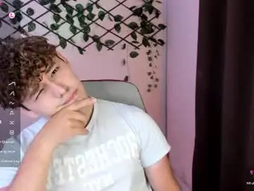 Chaturbate Free Live Porn of xhans17