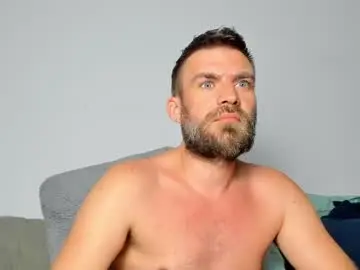 Chaturbate Adult Webcams of 10in_deluxe