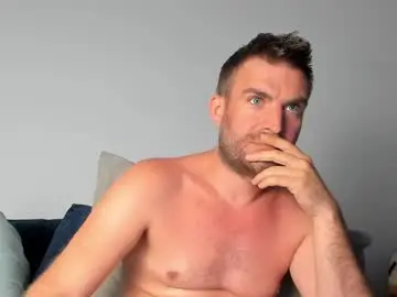 Chaturbate Free Live Porn of 10in_deluxe