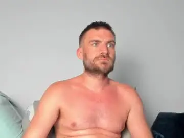 Chaturbate Sex Chat of 10in_deluxe