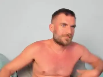 Chaturbate Live Sex Cam of 10in_deluxe