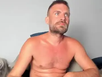 Chaturbate Free Live Porn of 10in_deluxe