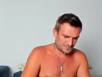 Chaturbate Sex Cam of 10in_deluxe