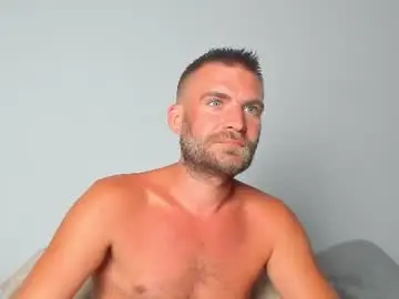 Chaturbate Free Live Porn of 10in_deluxe