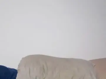 Chaturbate Sex Cam of 10in_deluxe