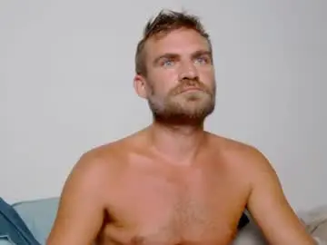 Chaturbate Free Porn Cam of 10in_deluxe