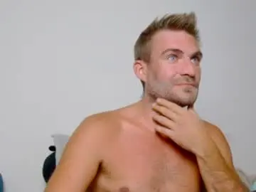 Chaturbate Watch Live Sex Cams of 10in_deluxe