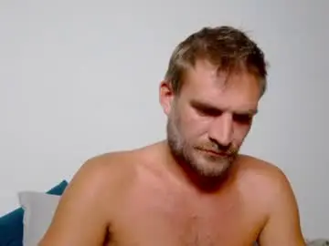 Chaturbate Free Porn Cam of 10in_deluxe