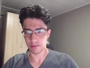 Chaturbate Live Sex Cam of alexander_dimitri