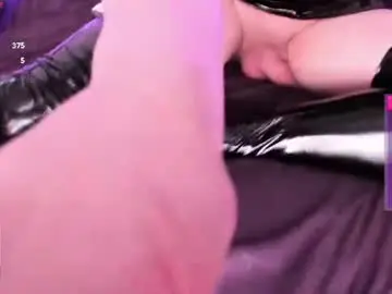 Chaturbate Live Sex Cam of kaytvgirl