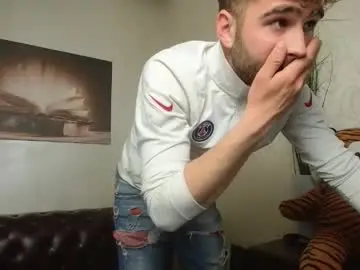 Chaturbate Adult Video Chat of kyloeast