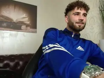 Chaturbate Live Porn of kyloeast