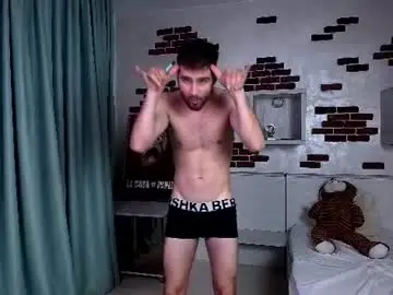 Chaturbate Free Porn Cam of kyloeast
