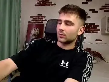 Chaturbate Watch Live Sex Cams of kyloeast